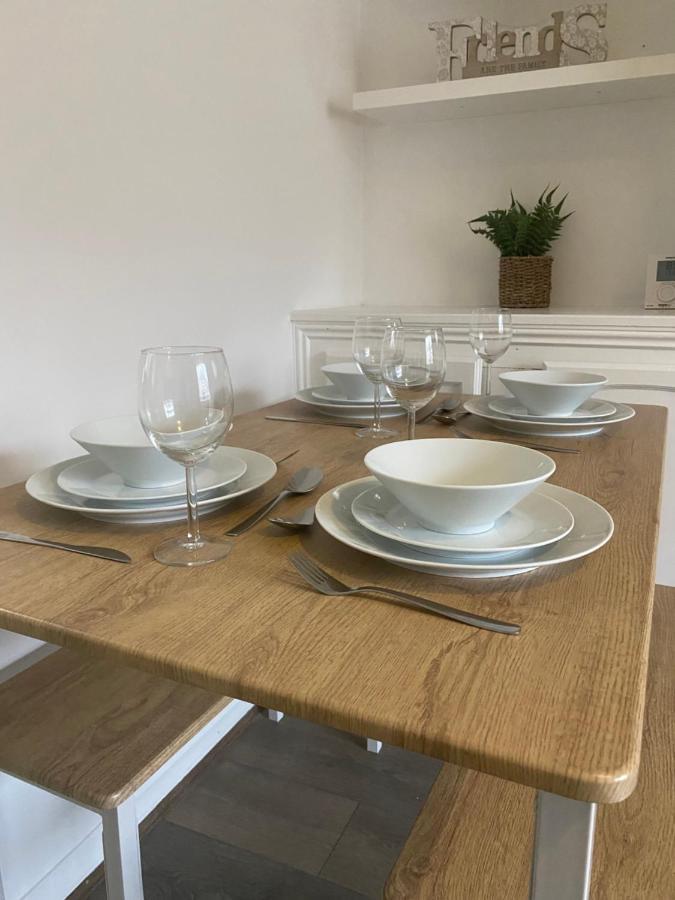 Montrose - Perfect Contractor Stay, Own Driveway, 3 Bedrooms Gateshead Esterno foto