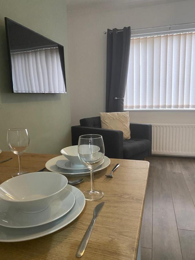Montrose - Perfect Contractor Stay, Own Driveway, 3 Bedrooms Gateshead Esterno foto