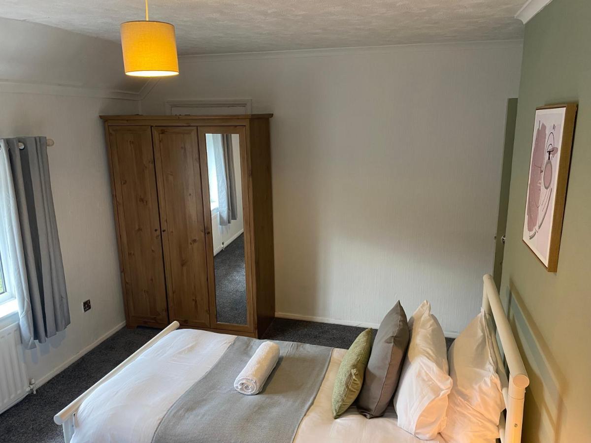 Montrose - Perfect Contractor Stay, Own Driveway, 3 Bedrooms Gateshead Esterno foto
